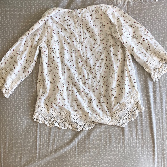 Flower cardigan - Picture 2 of 5